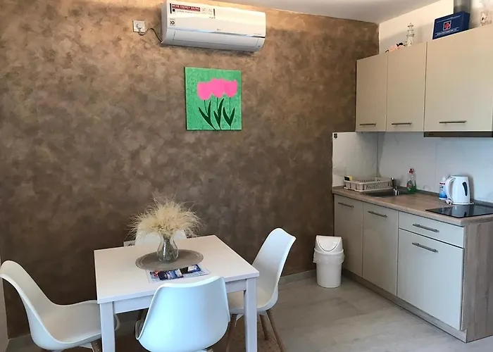Apartment Anloma Lorainne *