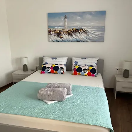 Apartment Anloma Lorainne Povljana